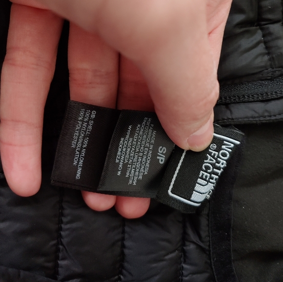 North Face Vest - Picture 2 of 2